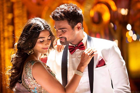 Pooja Hegde and Bellamkonda Sai Sreenivas in 'Saakshyam'.