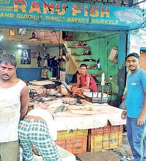 Formalin fear hits fish sale in Rourkela