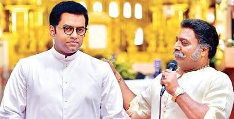 A still from Thakkol