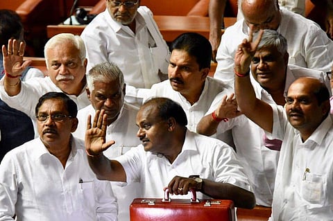 Chief minister HD Kumaraswamy along with Deputy Chief minister G Parameswar at Budget session on Thursday, 05 July 2018. (EPS | Nagaraja Gadekal)