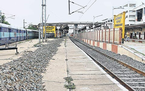 Concrete ballast placed on platform 4 marking the width to be reduced at St Thomas Mount station on Friday | Nakshatra Krishnamoorthy