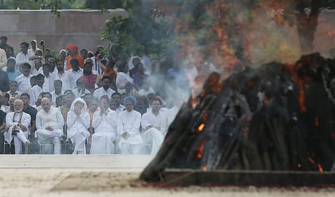 Prime minister Narendra Modi, BJP president Amit Shah, LK Advani, Manmohan Singh, Congress president Rahul Gandhi during the funeral of Former PM Atal Bihari Vajpayee at Rashtriya Samriti Sthal in New Delhi. (Photo | Shekhar Yadav/EPS)