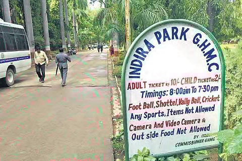 A board outside Indira Park says photography prohibited inside the park | R Satish Babu