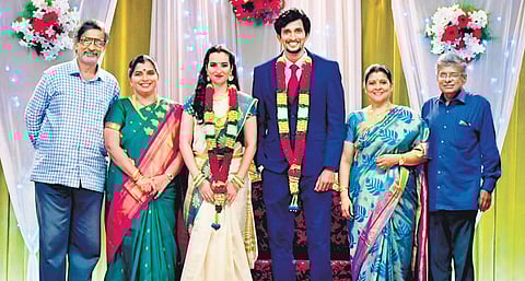 A still from Kallachirippu.