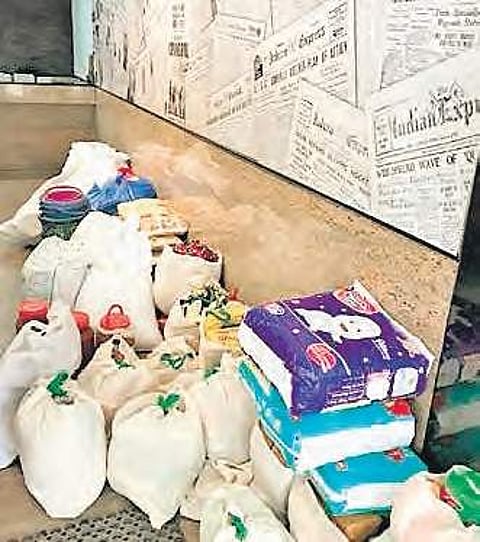 Hyderabad rises for Kerala