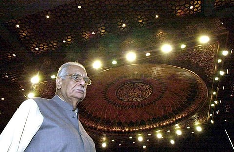 Senior journalist Kuldip Nayar (File | AFP)