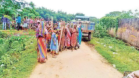 Villagers staging a protest at Ostapur village on Friday | EXPRESS