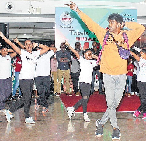 Dancers perform to MJ songs. Photo : Debadatta Mallick
