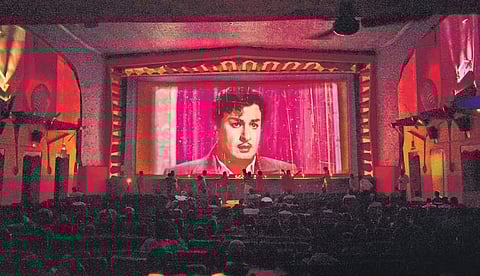 Big screen in small snaps