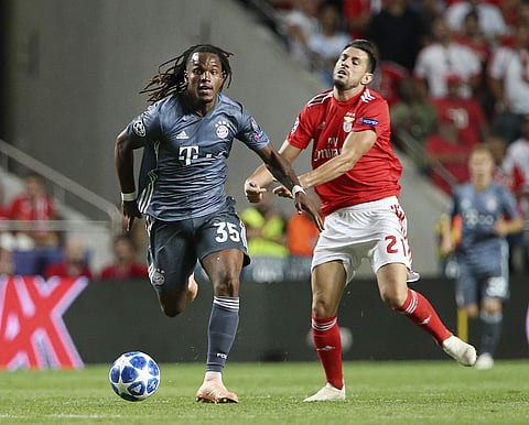 Benfica's Pizzi, right, and Bayern midfielder Renato Sanches fight for the ball during the Champions League group E soccer match between Benfica and Bayern Munich at the Luz stadium in Lisbon, Wednesday, Sept. 19, 2018. | AP