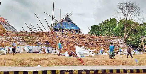 A damaged pandal in Paradip | Express