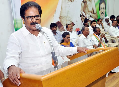 Tamil Nadu Congress Committee president S Thirunavukkarasar (File | EPS)