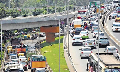 A three member expert team said that there is no threat to Hebbal Flyover structure. (Photo| EPS)