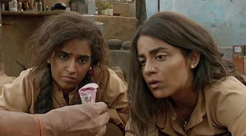 Sanya Malhotra, Radhika Madan in 'Pataakha'. (YouTube screengrab)
