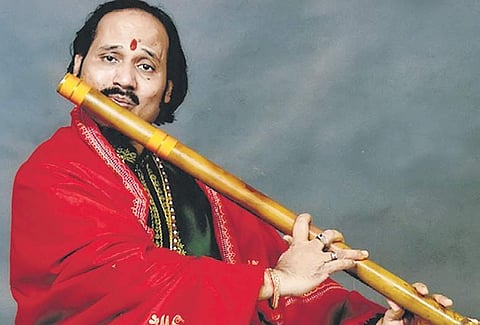 Ajay’s solo at the show will be a confluence of wind (flute), string (santoor) and rhythm (tabla).