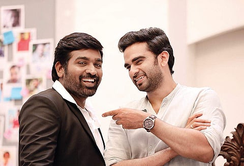 Vijay Sethupathi and Ashok Selvan in 'Oh My Kadavule'.