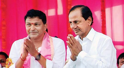 Telangana CM K Chandrasekhar Rao with winning candidate S Saidi Reddy in Huzurnagar. (Photo | EPS)