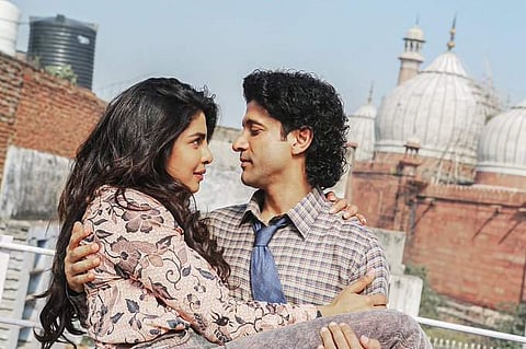Farhan Akhtar and Priyanka Chopra in 'The Sky Is Pink'.