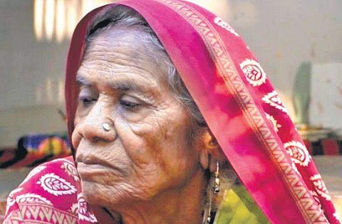 Jadaiya Bai Baiga spent over 50 years of her life as a labourer hewing wood and even selling country-made liquor