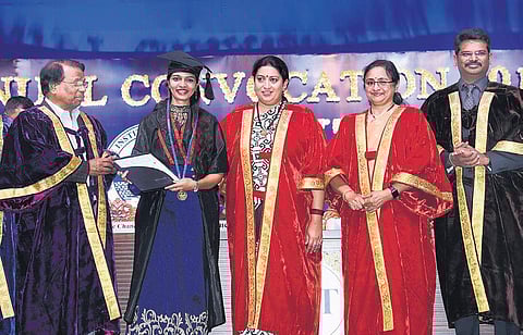 Union Minister Smriti Irani and dignitaries from Vellore Institute of Technology in Chennai on Tuesday| R Satish Babu