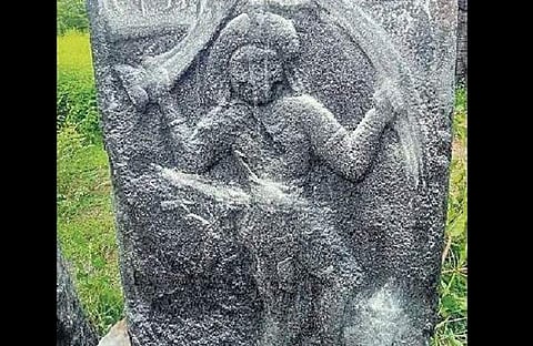 Two hero stone belonging to the fifth century were discovered at Desoor village near Vandavasi in Tiruvannamalai on Tuesday| Express