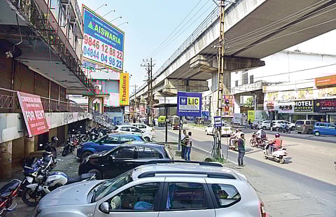 MG Road in Kochi (Photo| Albin Mathew)