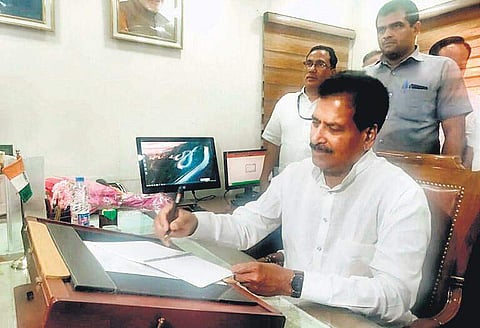 Suresh Angadi ( Photo | EPS)