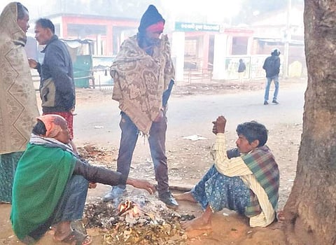 ​Dense fog, till 10 am, has been reported.