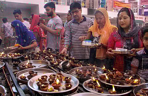 Kashmiri Pandits offer prayers at the replica of Kheer Bhawani temple. (File| PTI)