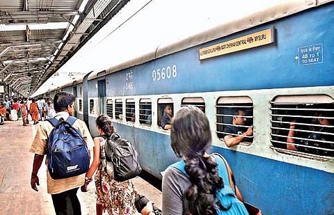 South Western Railway opts for overhead electric supply in trains