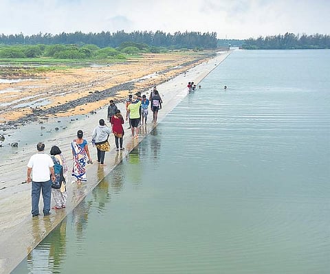 The check dam is 1,200 metres long