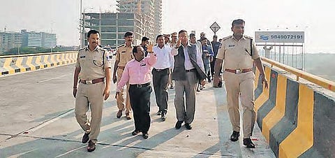 An expert technical committee inspects the Biodiversity flyover, along with police and GHMC officials, in Hyderabad on Monday.