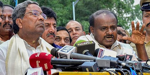 Former Karnataka CMs HD Kumaraswamy and Siddaramaiah (File Photo | PTI)
