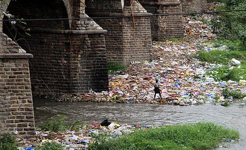 People living in the vicinity of Musi river are in a constant threat of not only skin but also long-term life threatening diseases. (File Photo | S Senbagapandiyan)