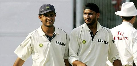 Harbhajan Singh (R) with Sourav Ganguly (File | AFP)