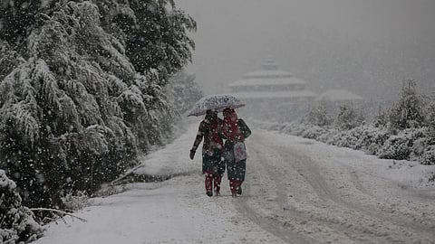 This marks the second consecutive night that temperatures in the city have dipped below –3°C.