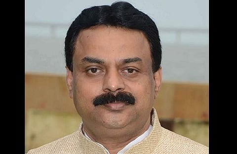 Shiv Sena MLA Sunil Prabhu (Photo| Facebook)