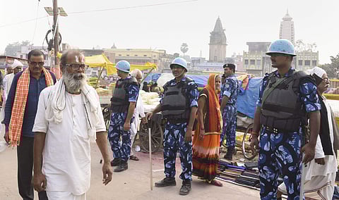 Police personnel stand guard at Naya Ghat in Ayodhya Thursday Nov. 7 2019. | (Photo | PTI)