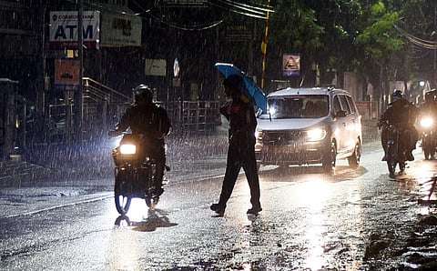 Chennai gets a relief from a sudden downpour. (Photo|EPS/ R Satish Babu)