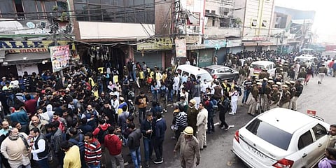 Massive fire broke out in Anaj Mandi area of north Delhi. (Photo | Parveen Negi, EPS)
