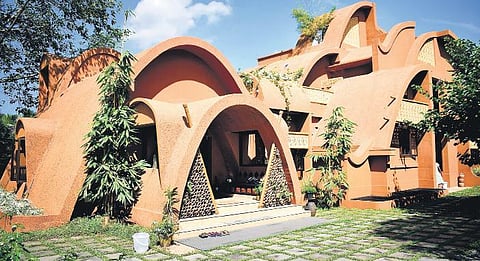 Roll out the ‘mud’ carpet