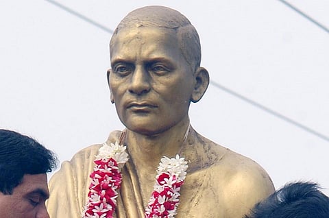 Statue of revolutionary leader Potti Sreeramulu (File photo| Ch Narayana Rao,EPS)