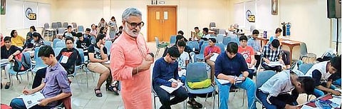 WhatsApp Counselling Guru for students