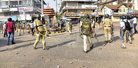 Mangaluru witnessed violence on Thursday after people took to streets protesting against CAA. (Photo | EPS)