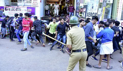 Police in Mangaluru disperse anti-CAA protesters (Photo | Rajesh Shetty Ballalbagh, EPS)