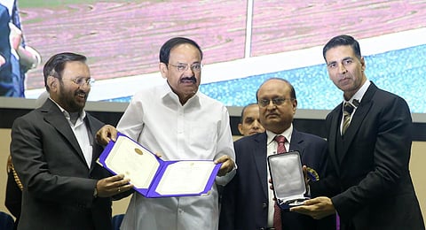 Vice President M Venkaiah Naidu with winners at the 66th National Film Awards in Delhi (Photo | Shekhar Yadav, EPS)
