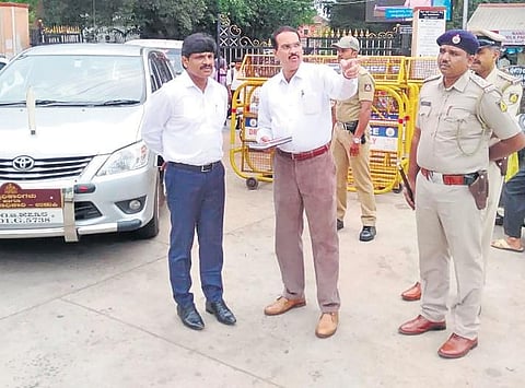 Udupi DC Jagadeesh visited violence-hit areas in Mangaluru city, such as State Bank, City bus stand and Nellikai Road as part of the magisterial inquiry on Monday I Express