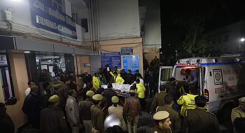 Unnao Rape Victim arrives at safdarjung hospital for further treatment in New Delhi on Thursday. (Photo | Arun Kumar/EPS)