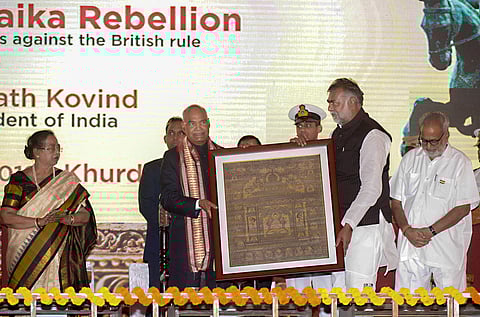 President Ram Nath Kovind lays the foundation stone of the memorial for Paika Virodh at Barunei Hill in Khordha district Sunday. (Photo | PTI)