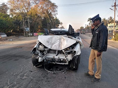 Villupuram MP Rajendran's car was badly damaged in the accident. (Photo| EPS)